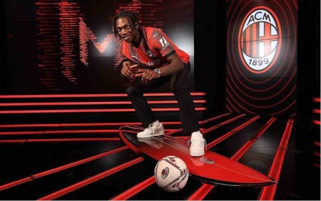 kaiyun-莱昂里程碑之战米兰6连胜！亚军稳了皮奥利不走了？