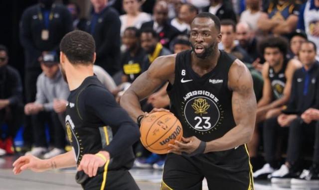 开云体育官网-防守效率联盟垫底 比勇士更需要格林的还有库里