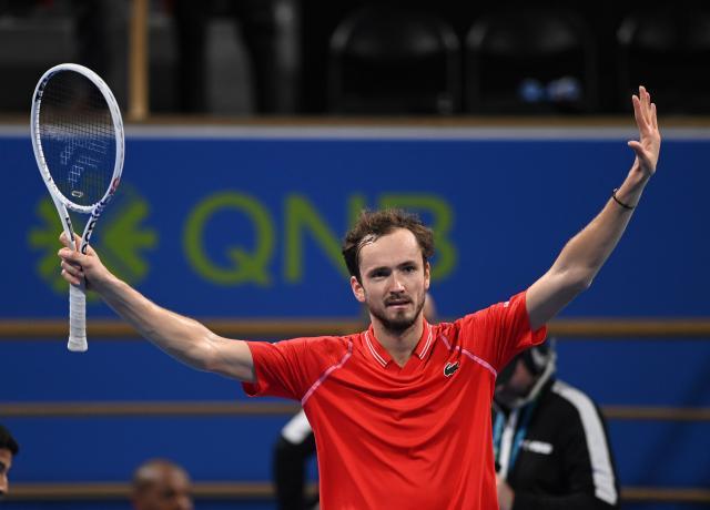 开云体育下载-梅德维德夫豪夺8连胜背靠背进决赛 将与穆雷争冠