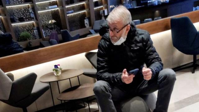 开云app下载-华尔街日报：阿布中毒一度失明 他刚刚参与了和谈